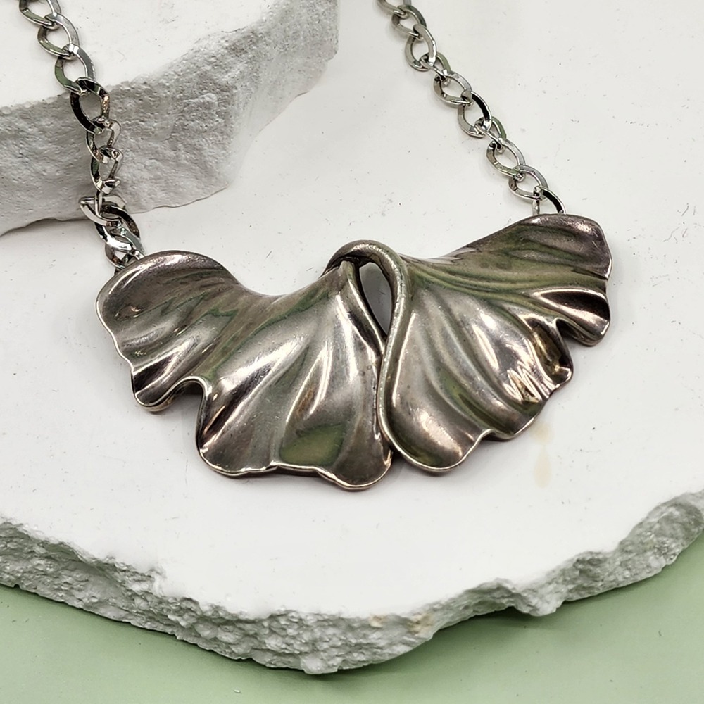Trifari Silver Tone Ginkgo Leaf Statement Necklace Sculptural Botanical Vintage
